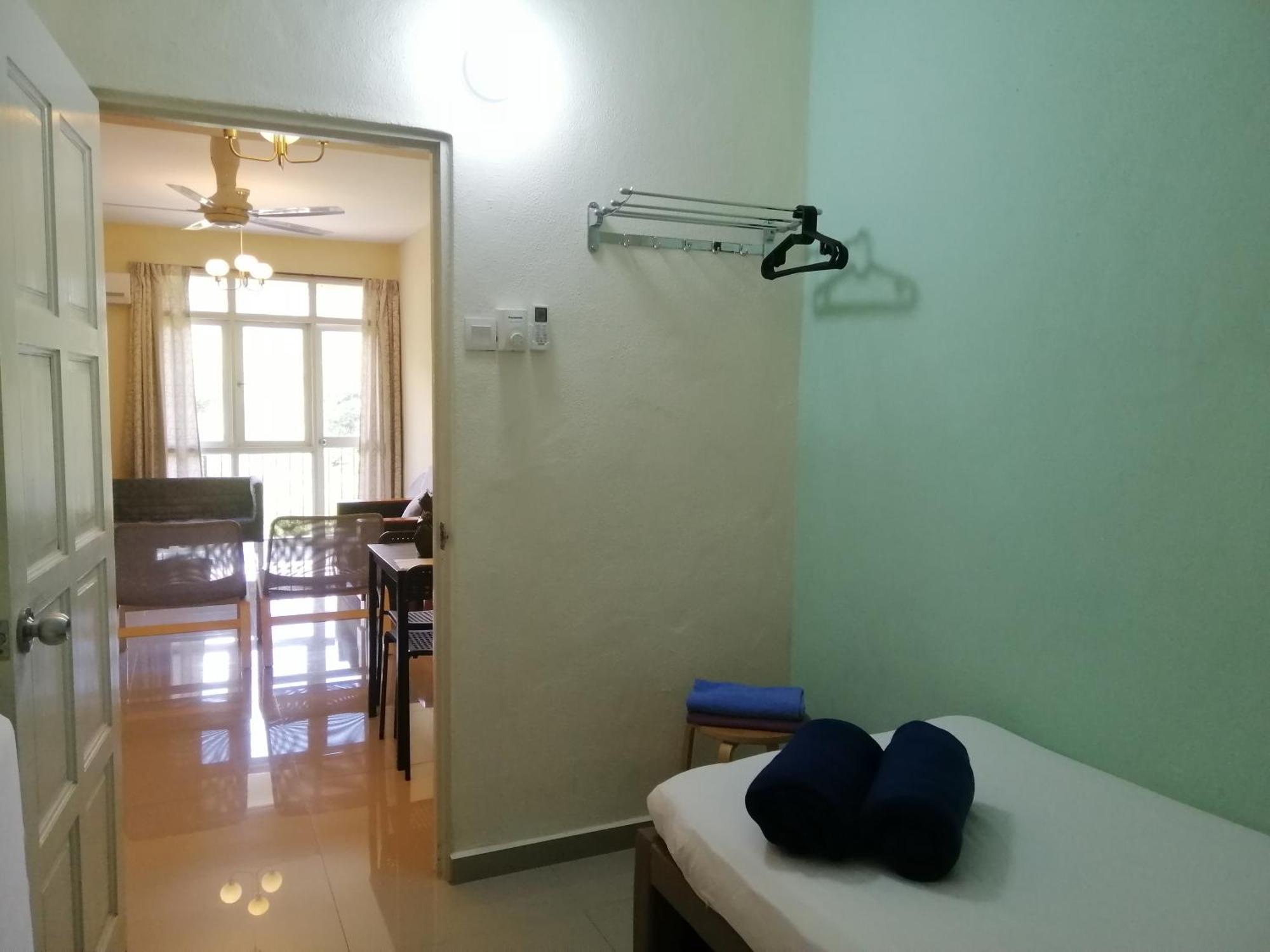 My Cozy Nest - Near Beach Batu Feringgi Pokoj fotografie